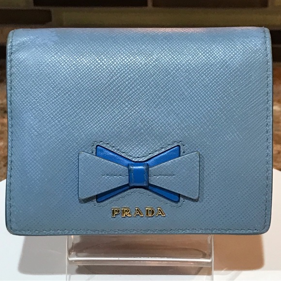 PRADA Signature Saffiano Leather Bifold Wallet 😍💙🦋 - Picture 4 of 17